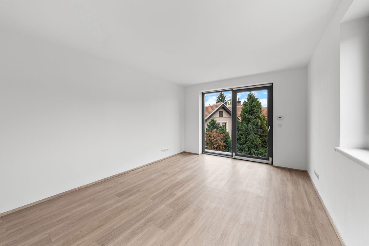 Pron&aacute;jem nov&eacute;ho bytu 1+kk v pr&aacute;vě zkolaudovan&eacute;m domě na ul. L&iacute;&scaron;eňsk&aacute;