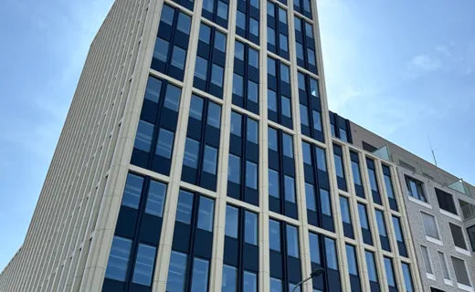 Pron&aacute;jem parkovac&iacute;ho m&iacute;sto v objektu Pal&aacute;c Trnit&aacute;